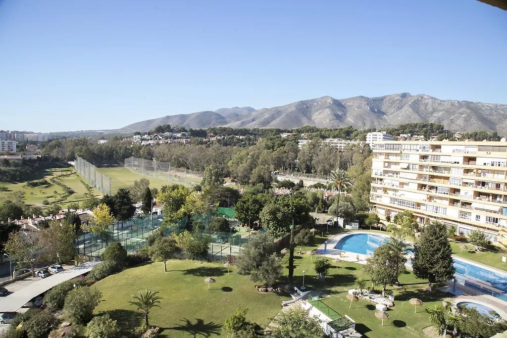 Estudio La Malaguena Momas Homes Torremolinos